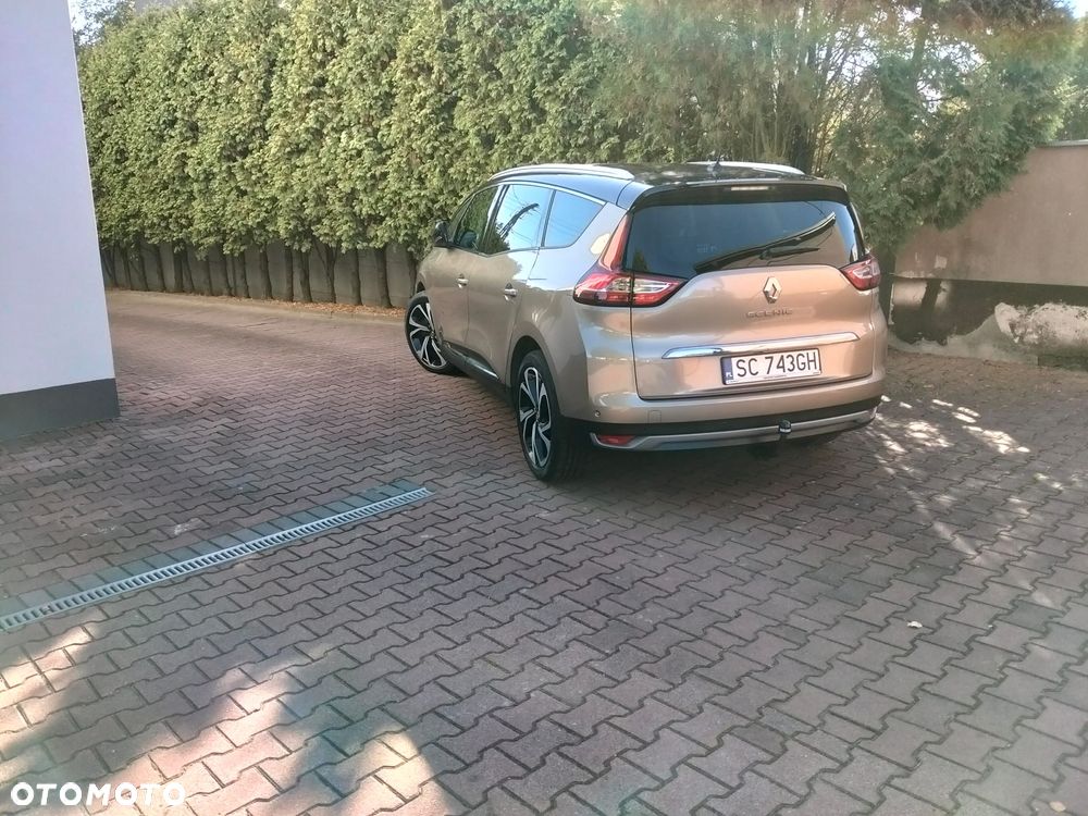 Renault Scenic 1.6 dCi Bose EDC - 28