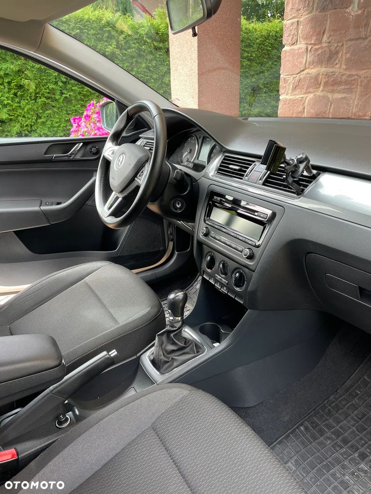Skoda RAPID Spb 1.2 TSI Ambition - 7
