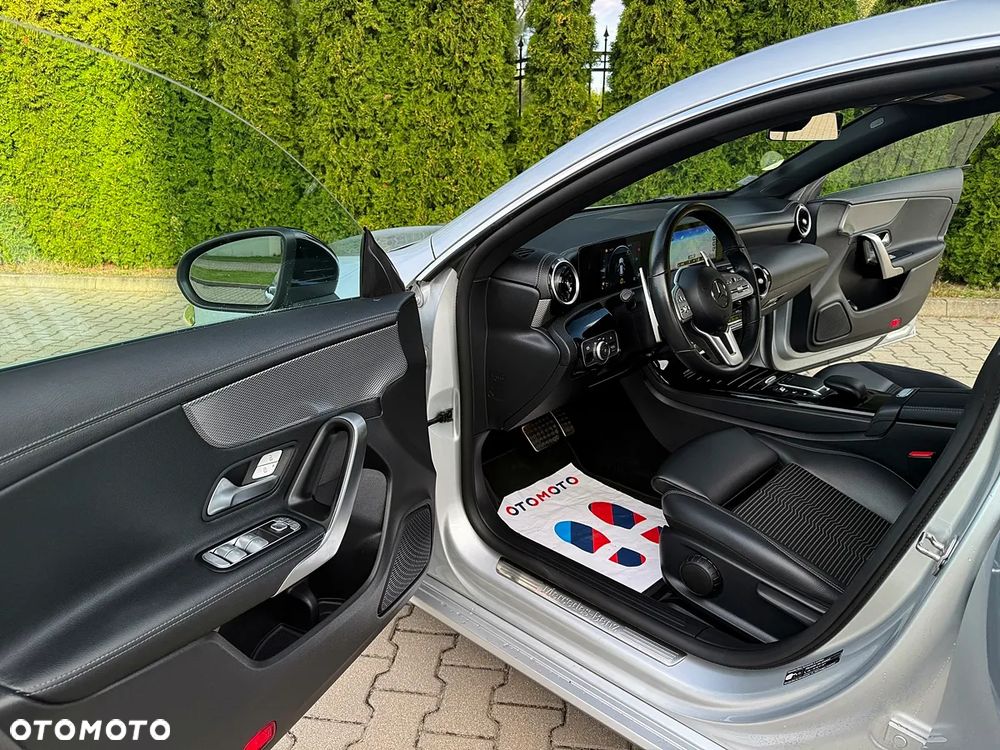 Mercedes-Benz CLA 180 d 8G-DCT AMG Line - 16