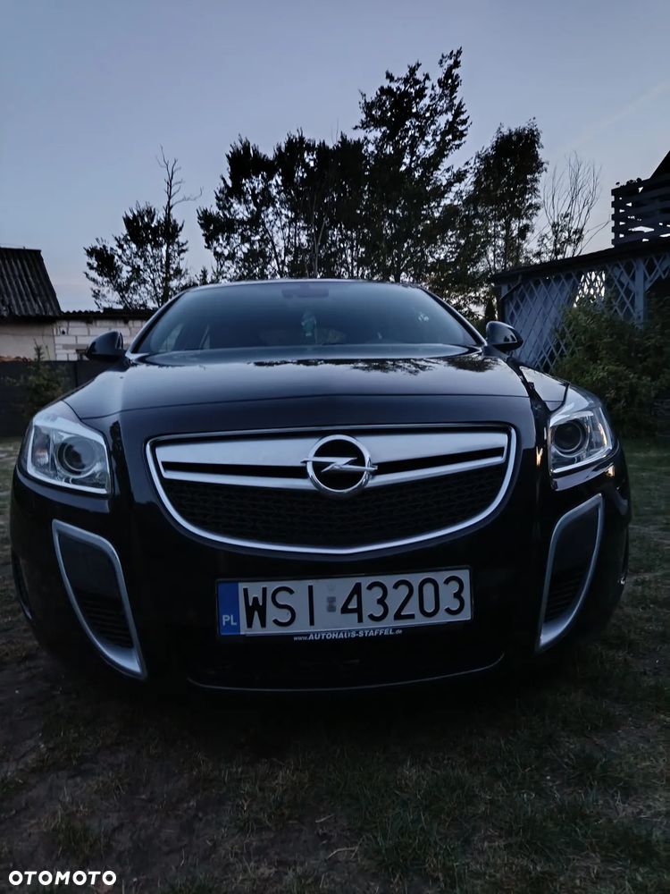 Opel Insignia 2.8 T V6 OPC - 11