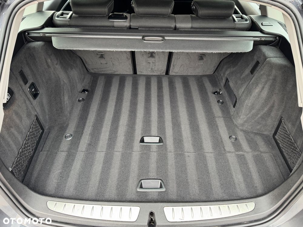 BMW Seria 3 320d xDrive Edition M Sport Shadow - 36