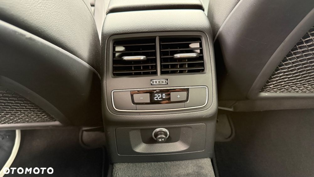 Audi A4 Avant - 31
