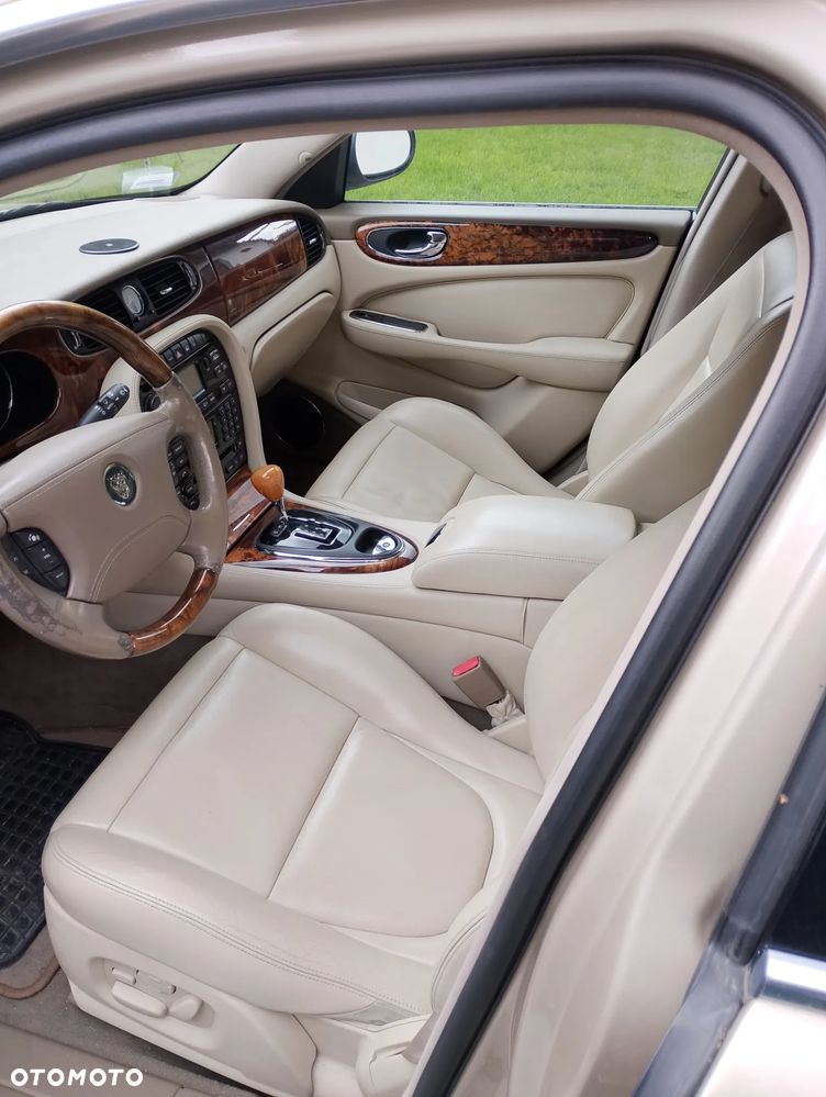 Jaguar XJ XJ8 3.5 Executive - 9