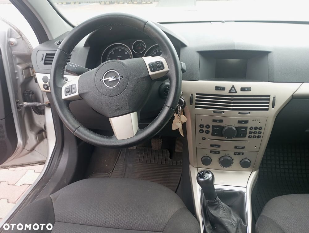 Opel Astra 1.3 CDTI Enjoy - 5