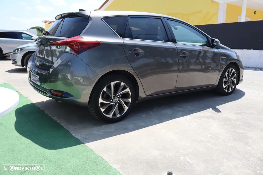 Toyota Auris - 3