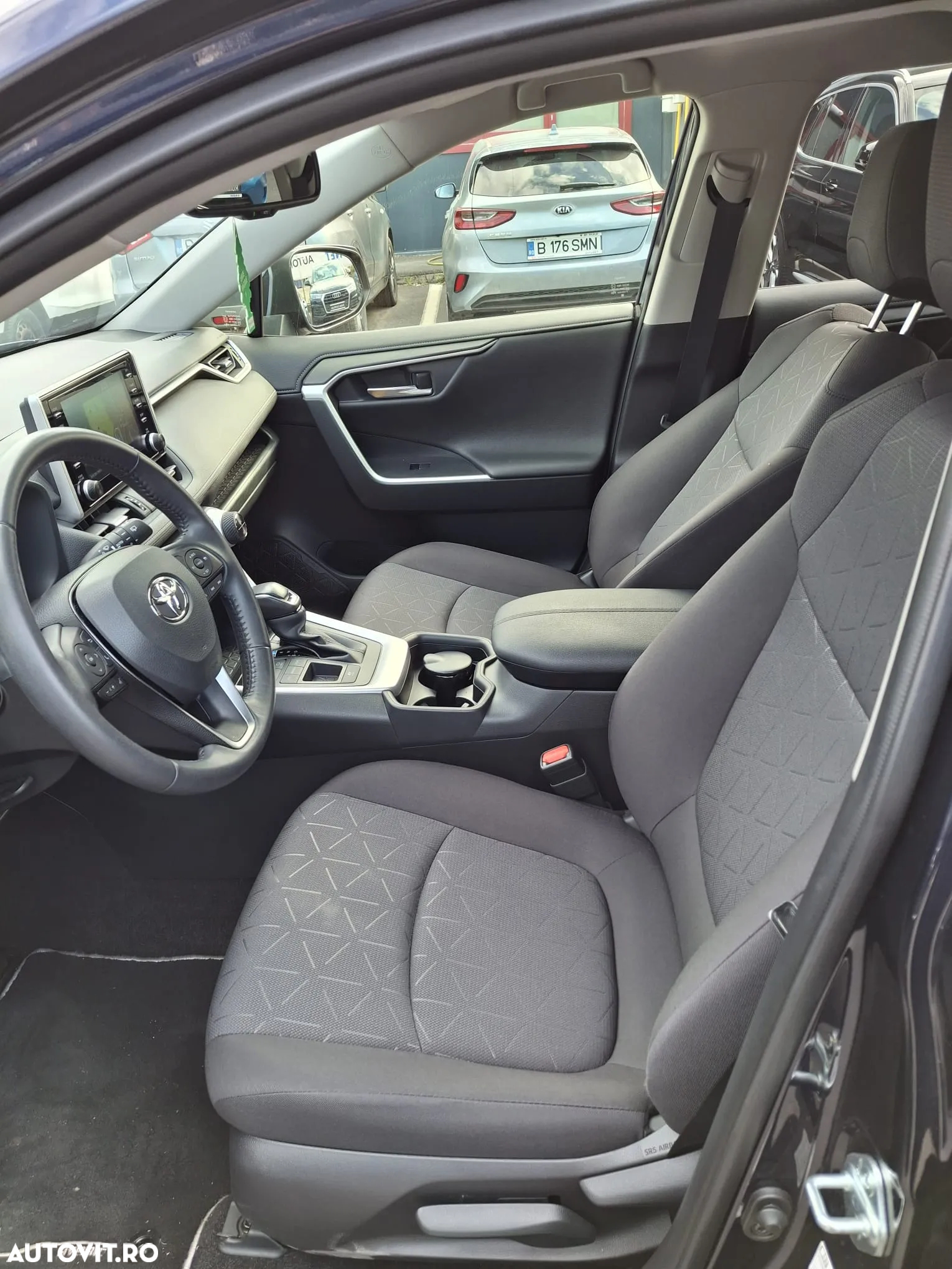 Toyota RAV4 2.5 Hybrid VVT-iE 4x2 Dynamic - 11