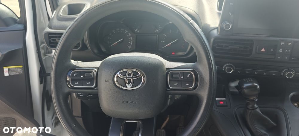 Toyota Proace City - 4