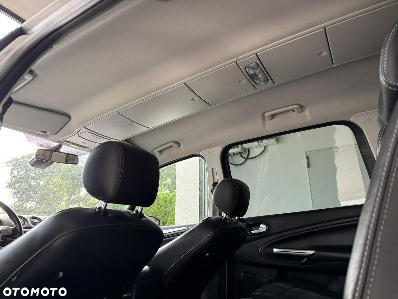 Ford Galaxy 2.0 TDCi Platinium X (Titanium) - 27
