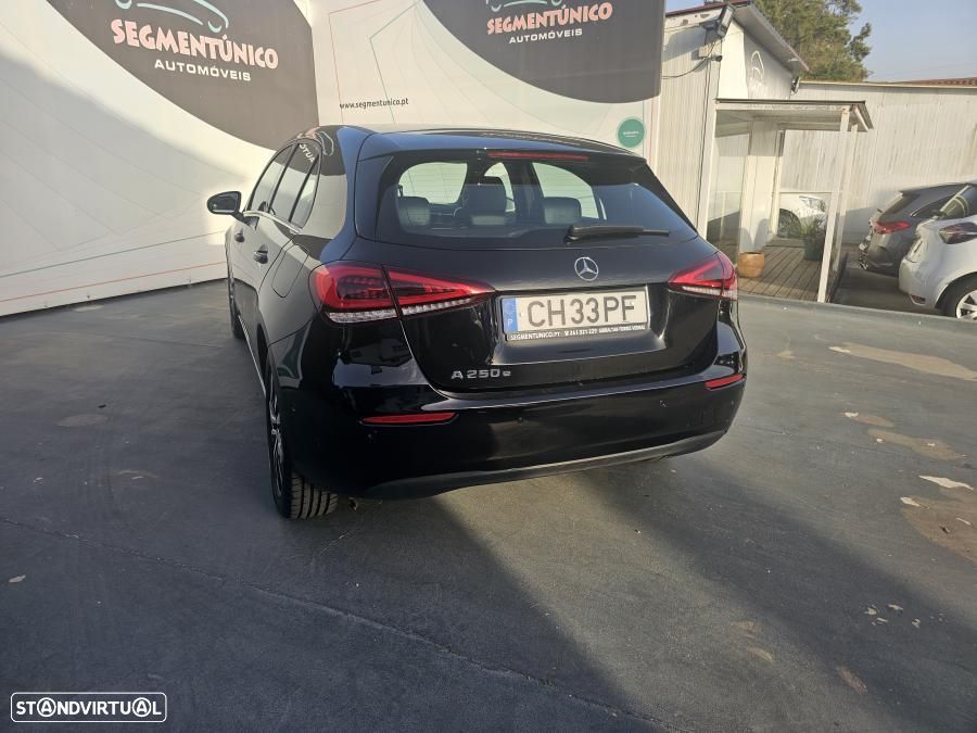 Mercedes-Benz A 250 e 8G-DCT Progressive - 16