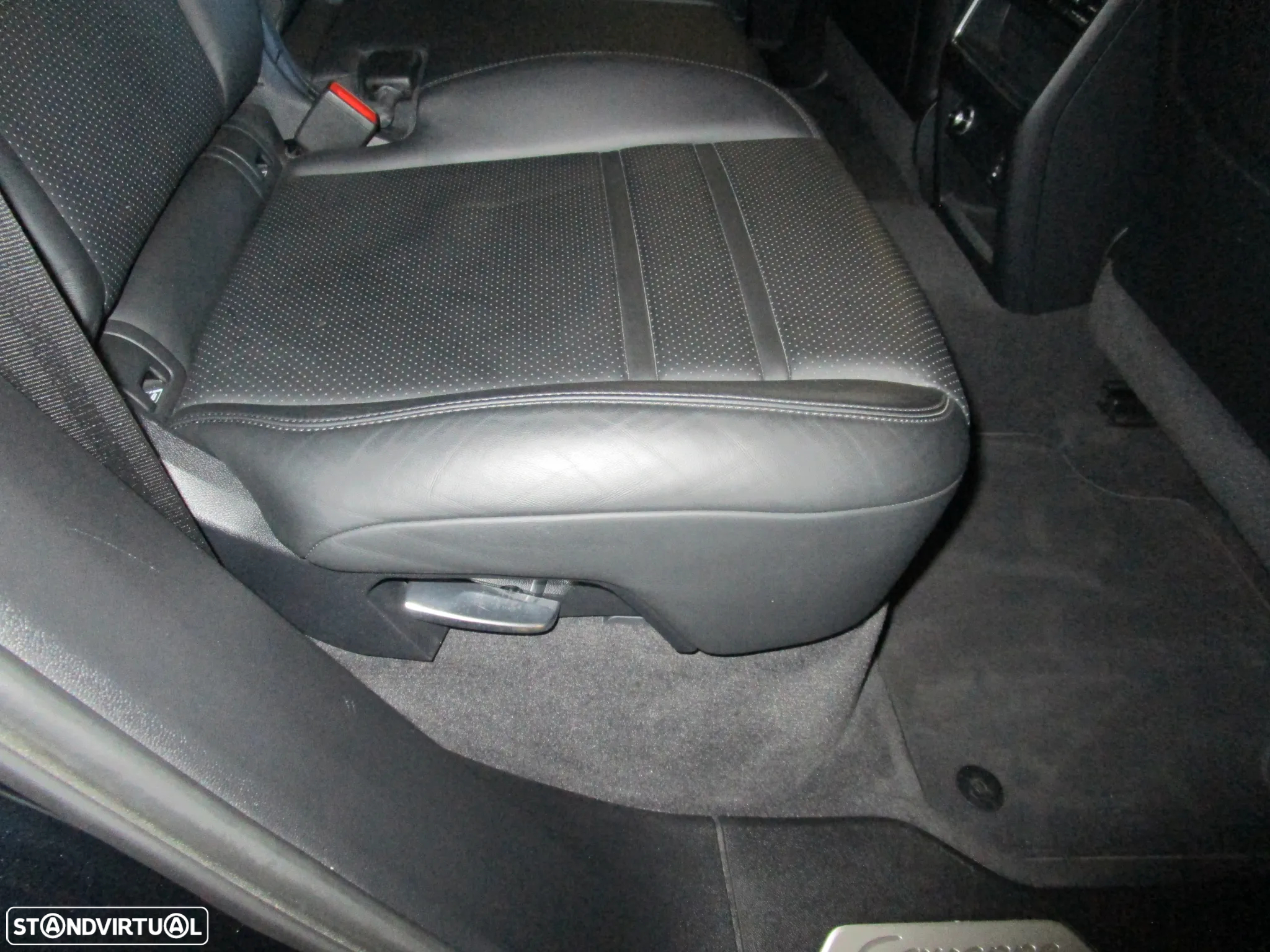 Porsche Cayenne E-Hybrid Platinum Edition - 32