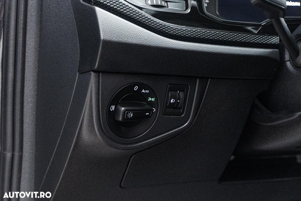 Volkswagen Taigo 1.0 TSI DSG Style - 23