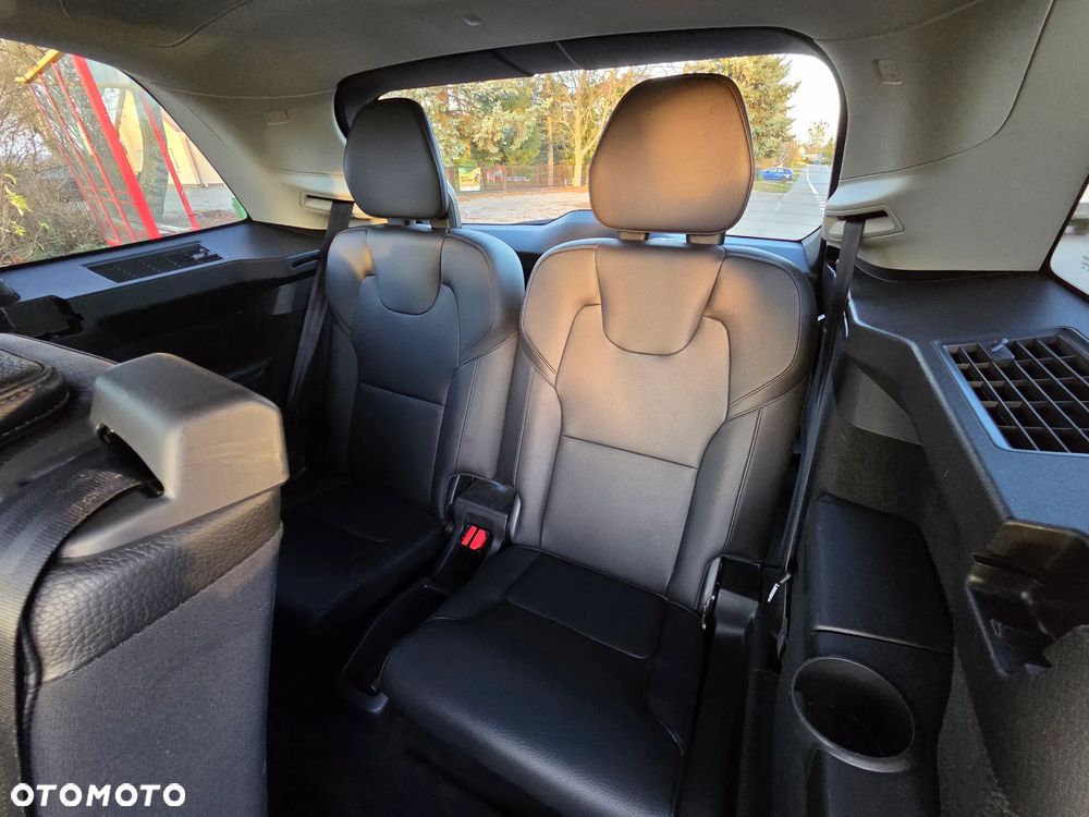 Volvo XC 90 T6 AWD Geartronic Momentum - 11