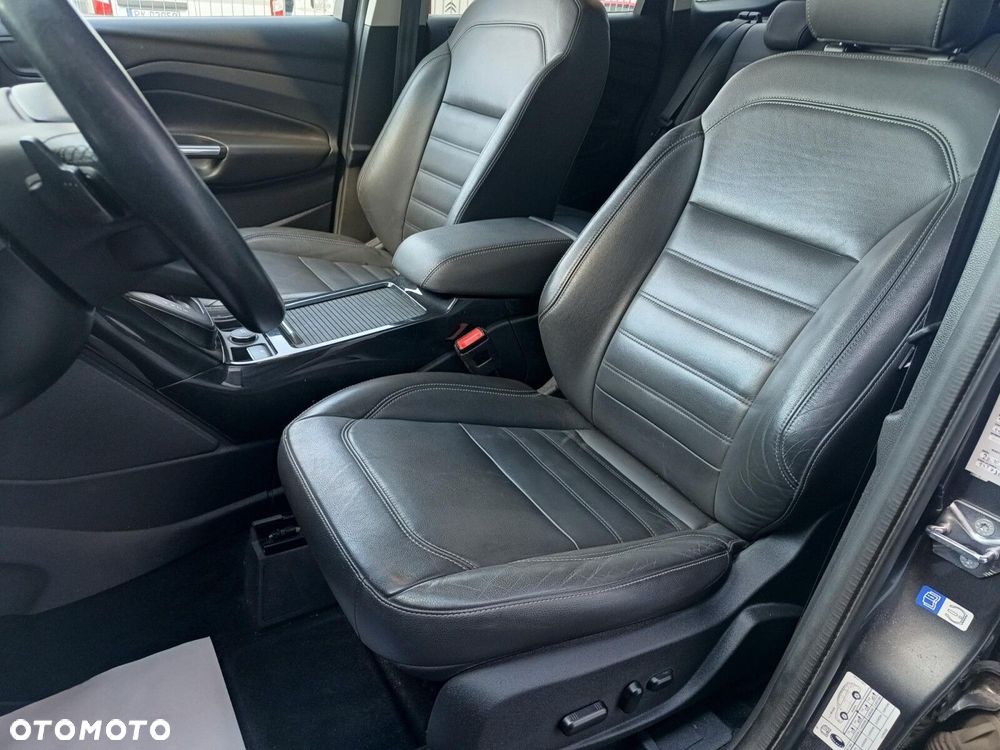 Ford Kuga 2.0 TDCi AWD Titanium - 13