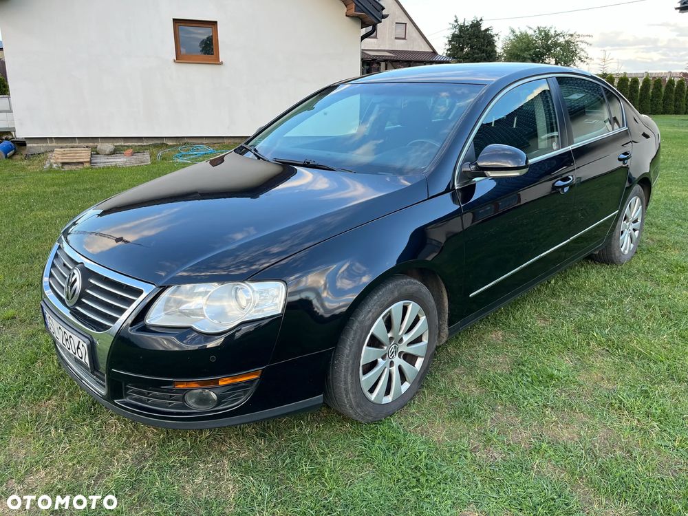 Volkswagen Passat 1.9 TDI DPF BlueMotion - 2