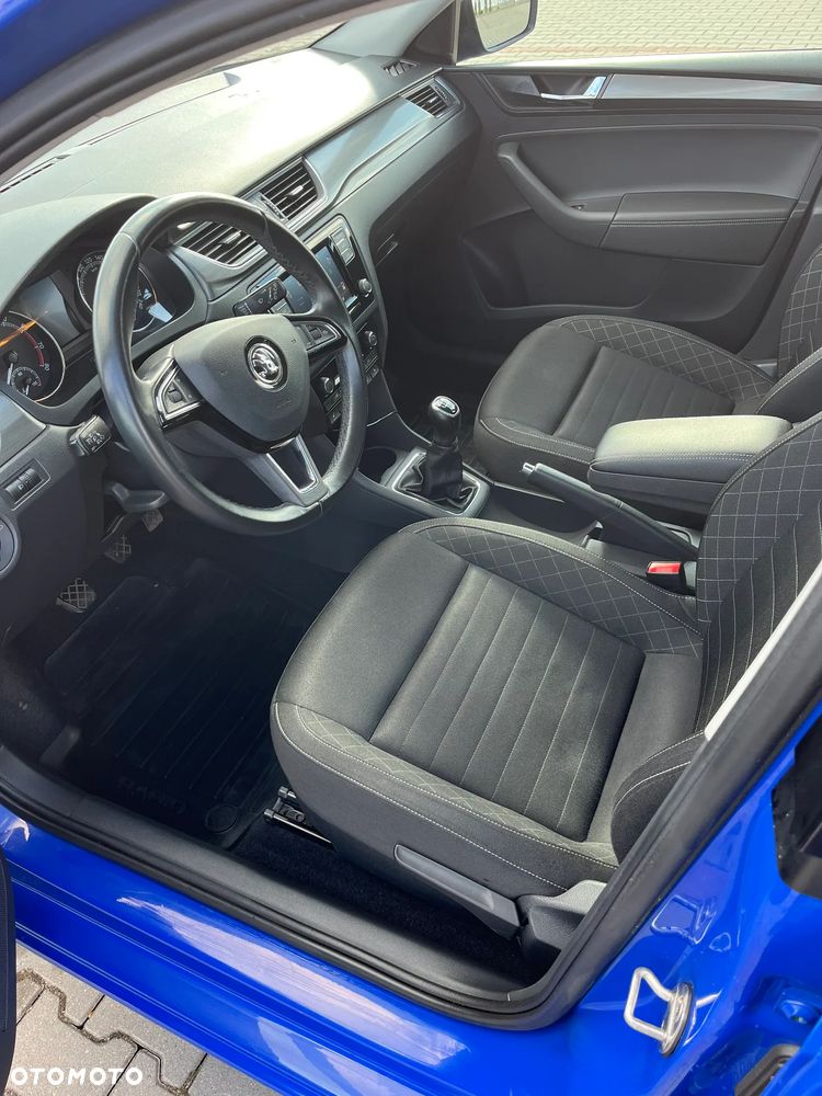 Skoda RAPID Spb 1.0 TSI Style - 13