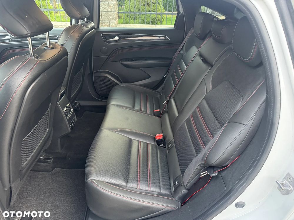 Renault Arkana E-TECH 145 R.S.LINE - 32