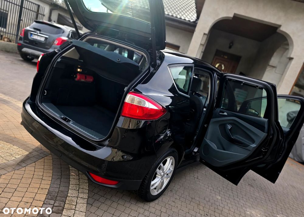 Ford C-MAX - 12