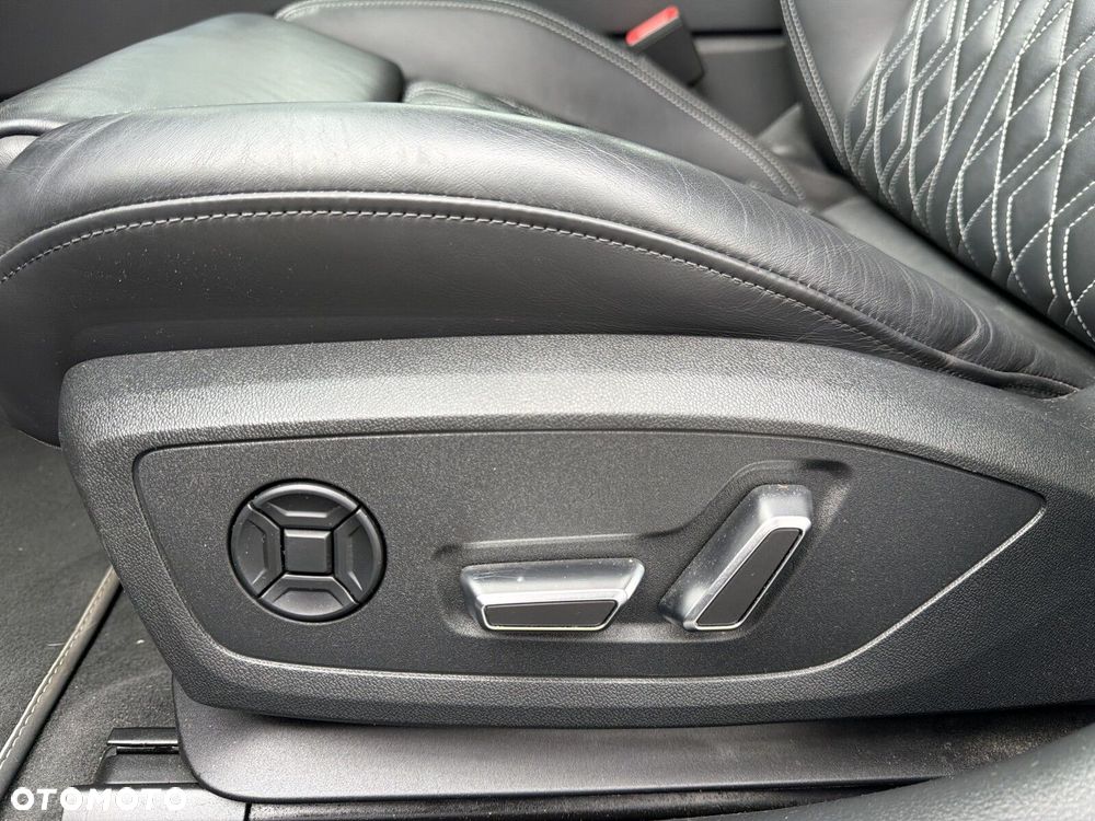 Audi A6 Avant - 14