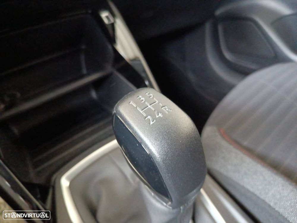 Peugeot 208 1.2 PureTech Active Pack - 18
