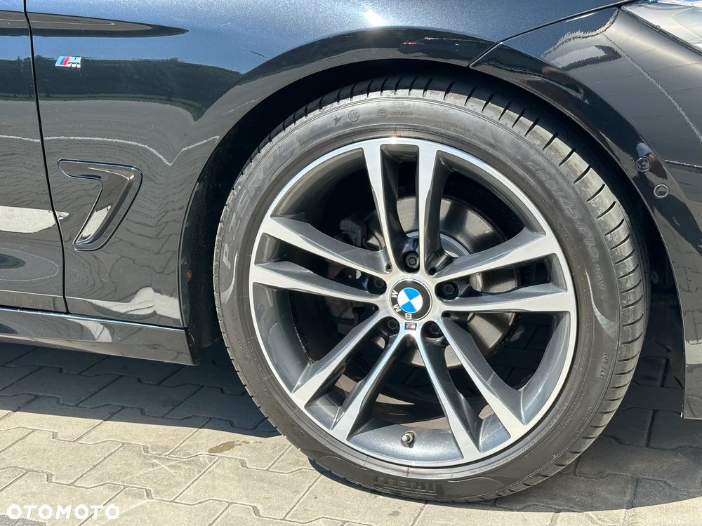 BMW 3GT 320i M Sport - 6