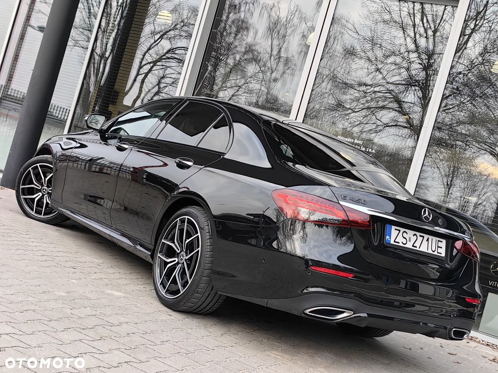 Mercedes-Benz Klasa E 450 4-Matic AMG - 35