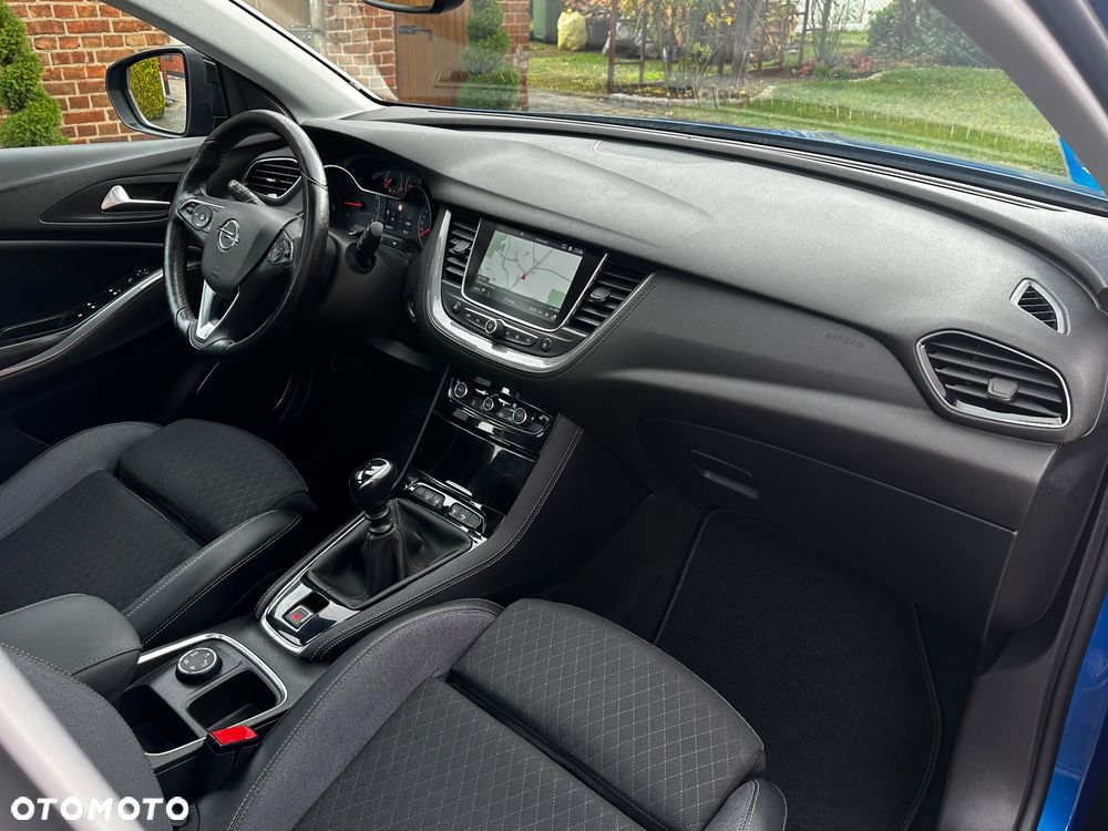 Opel Grandland X 1.2 T GPF Elite S&S - 17
