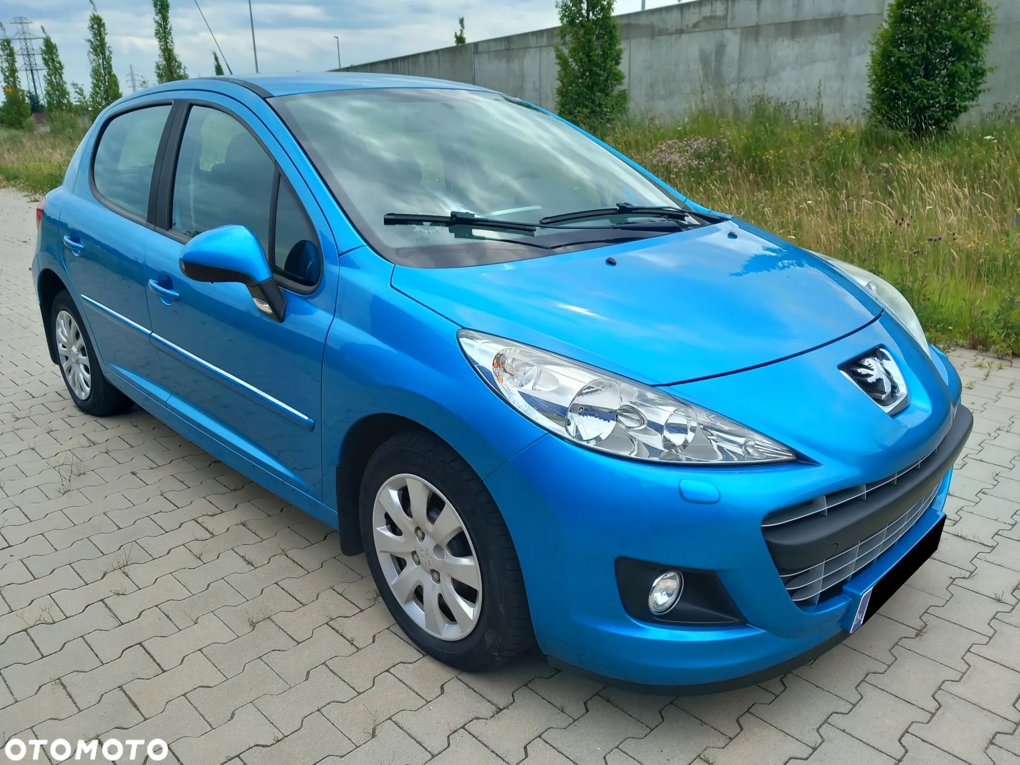 Peugeot 207 1.4 HDi Active - 1