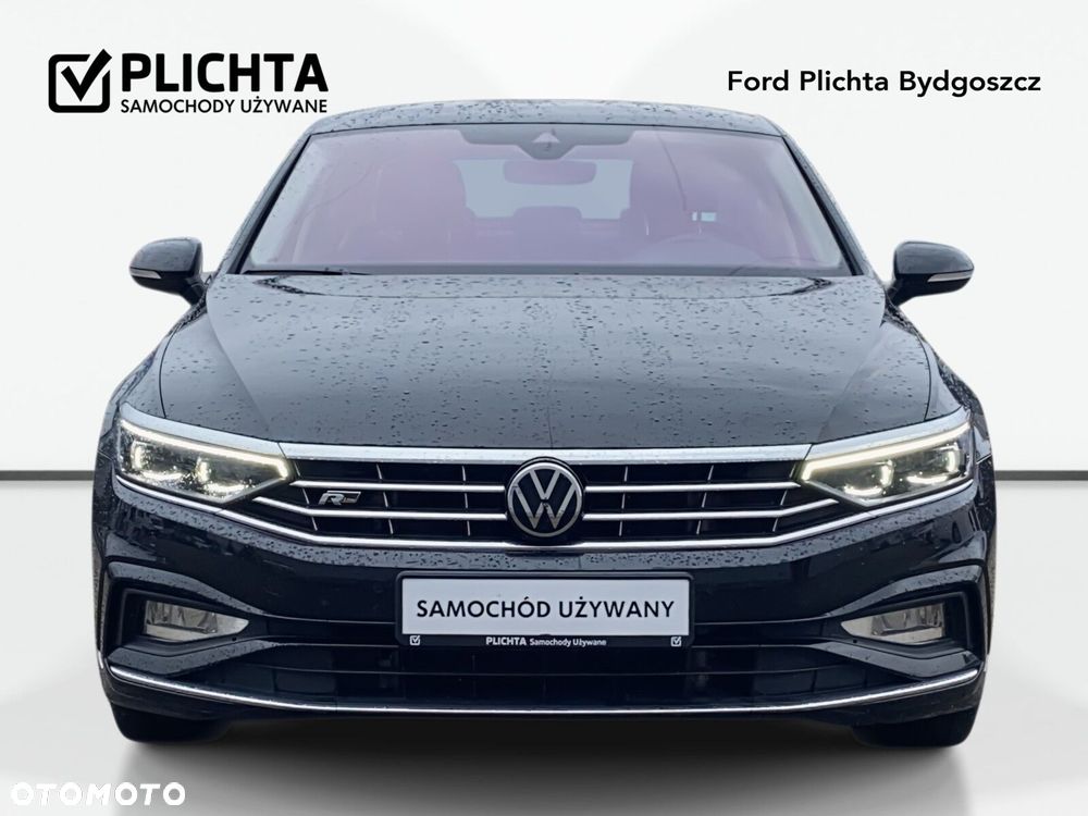 Volkswagen Passat - 2