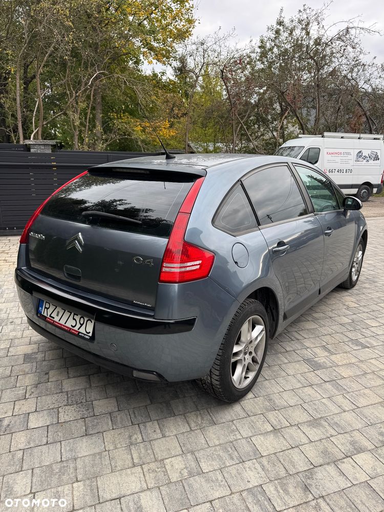 Citroen C4 2006 photo 5