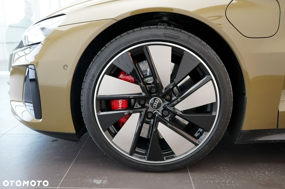Audi e-tron GT - 10