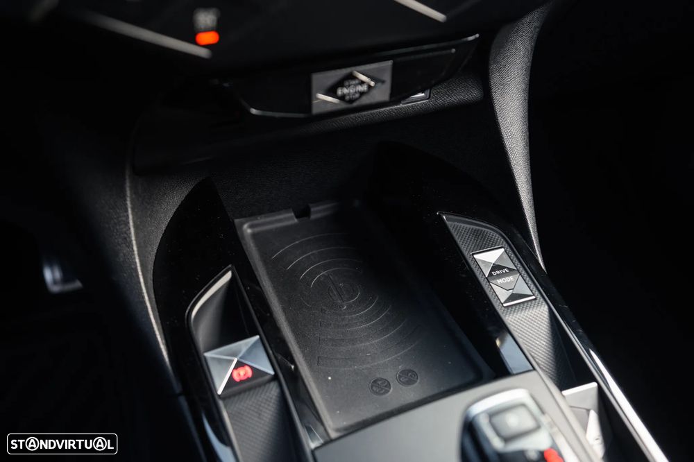 DS DS3 Crossback 1.2 PureTech Performance Line EAT8 - 32