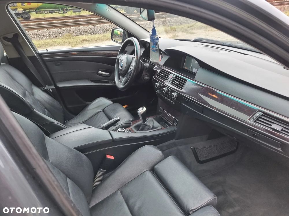 BMW Seria 5 520d Special Edition - 5