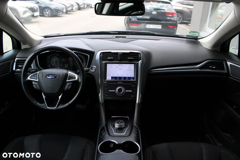 Ford Mondeo - 13