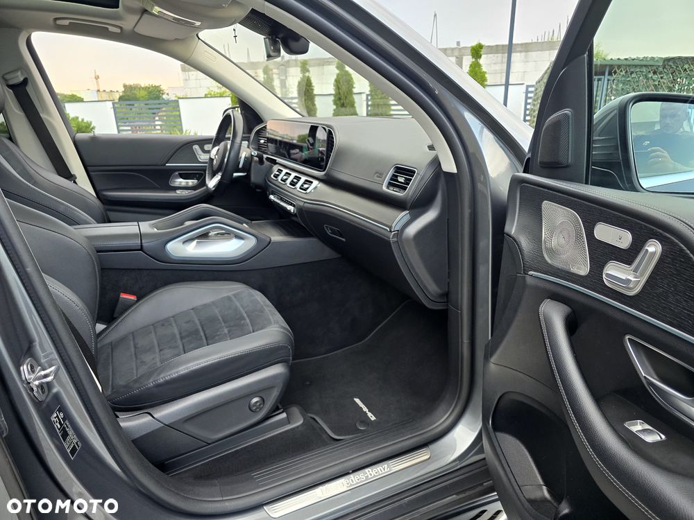 Mercedes-Benz GLE - 24