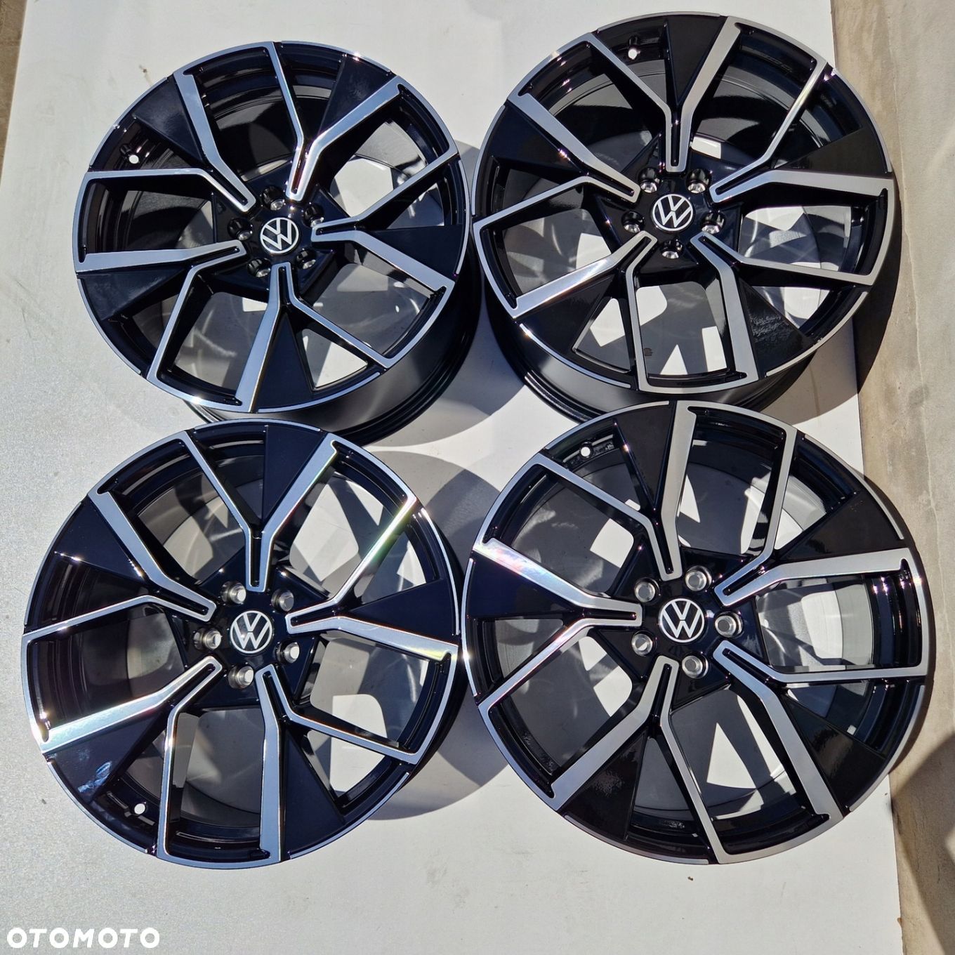 VW Arteon Passat B8 Tiguan II III 20" 5x112 ET38 NOWE - 1