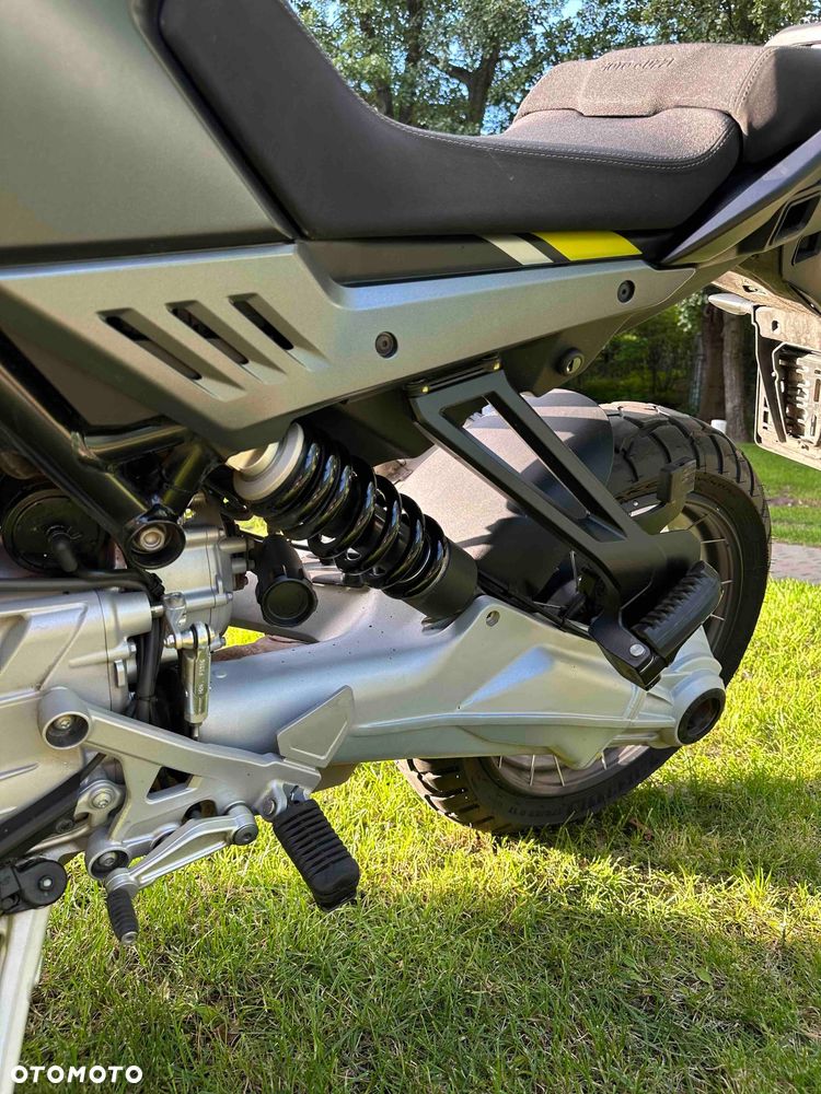 Moto Guzzi Stelvio - 19