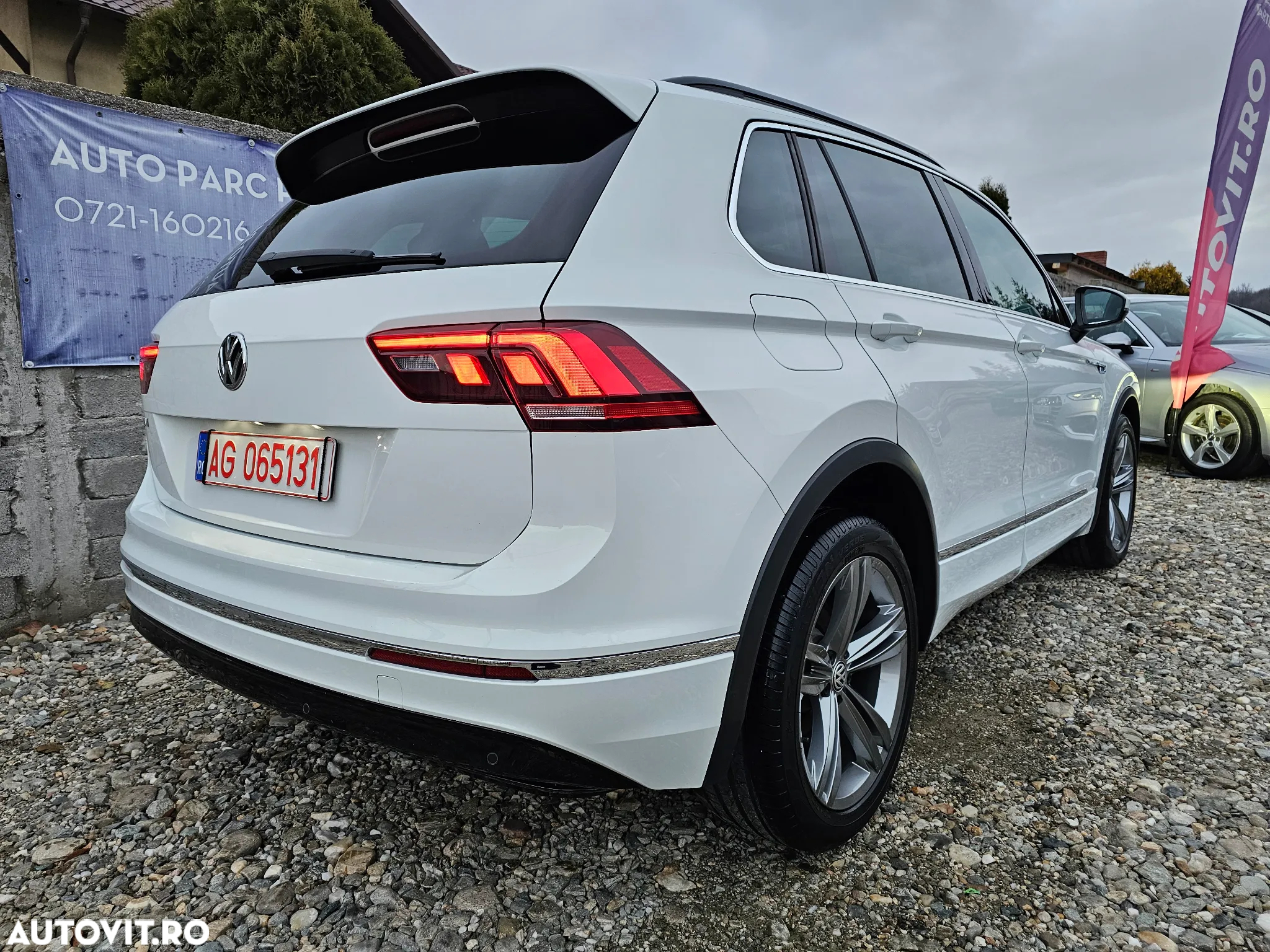 Volkswagen Tiguan 2.0 TDI SCR DSG R-Line - 5