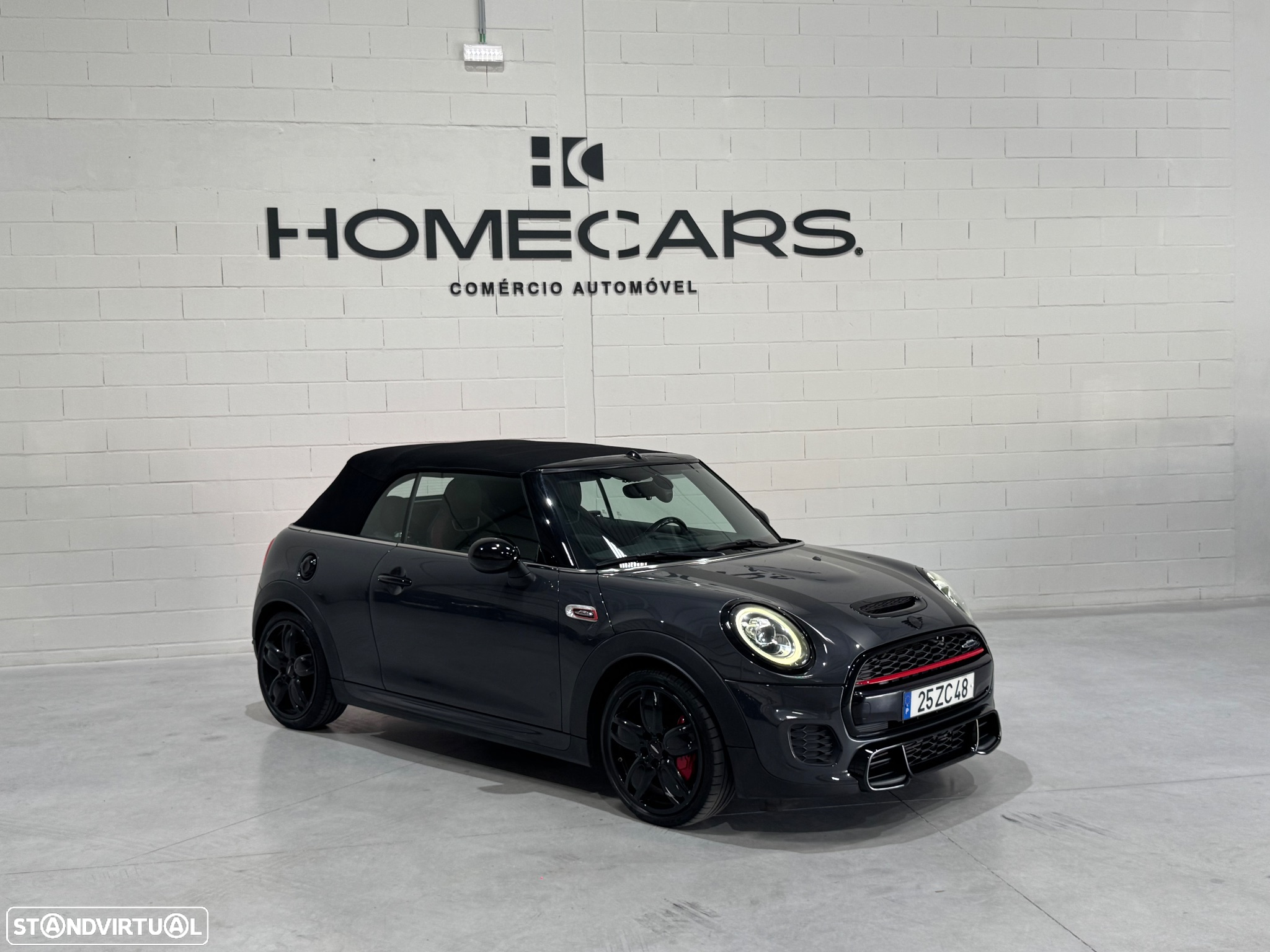 MINI Cabrio John Cooper Works Auto Desportiva - 20