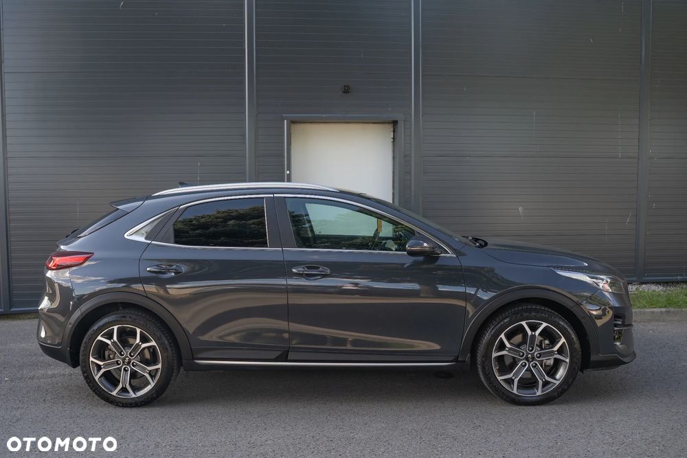 Kia XCeed - 6
