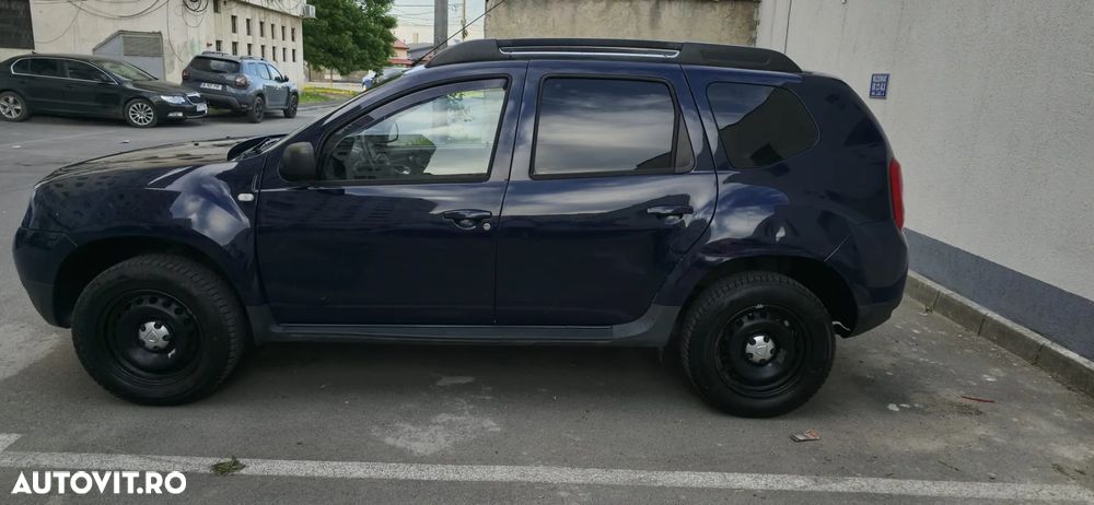 Dacia Duster 1.6 4x2 Laureate - 4