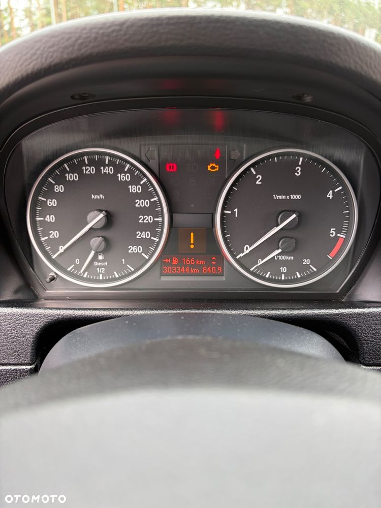 BMW X1 sDrive18d - 21