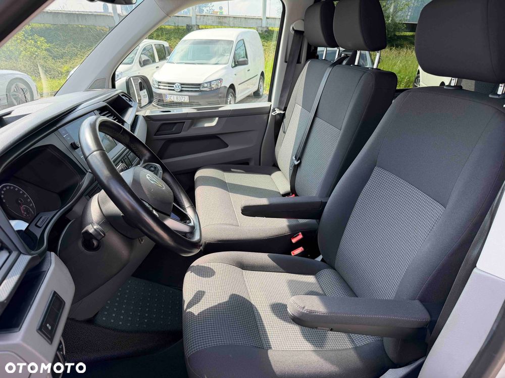 Volkswagen Transporter 6 osobowy - 11