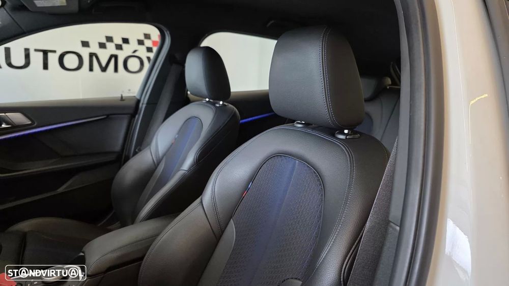 BMW 116 d Pack M - 35