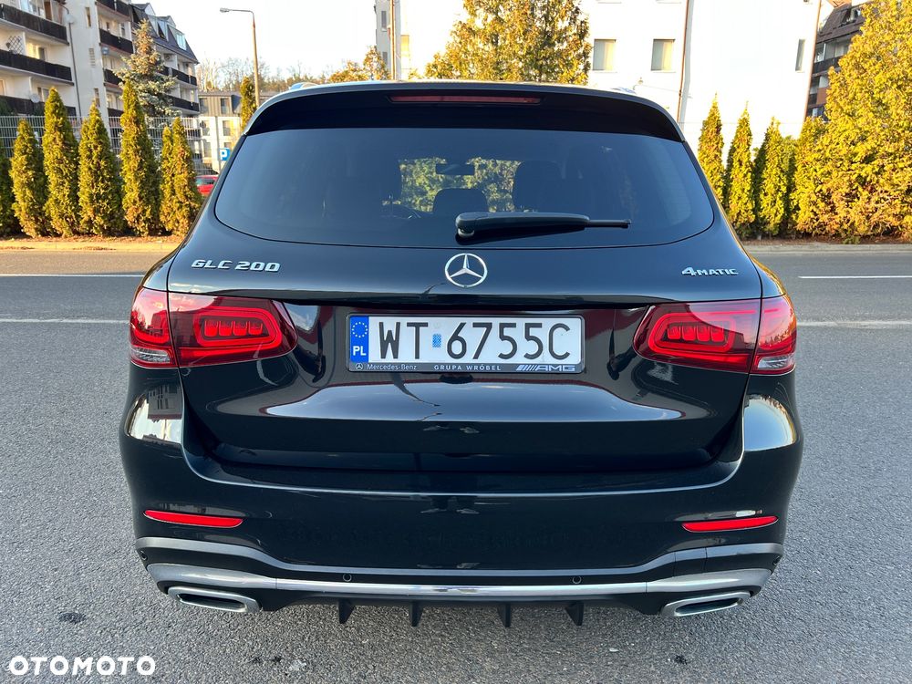 Mercedes-Benz GLC 200 4Matic 9G-TRONIC AMG Line - 4