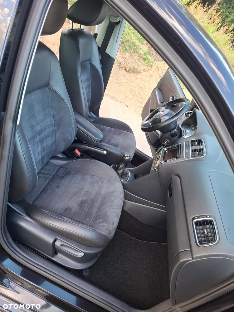 Volkswagen Polo - 12