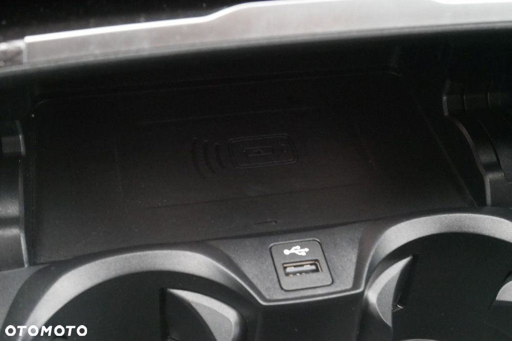 BMW Seria 3 - 33