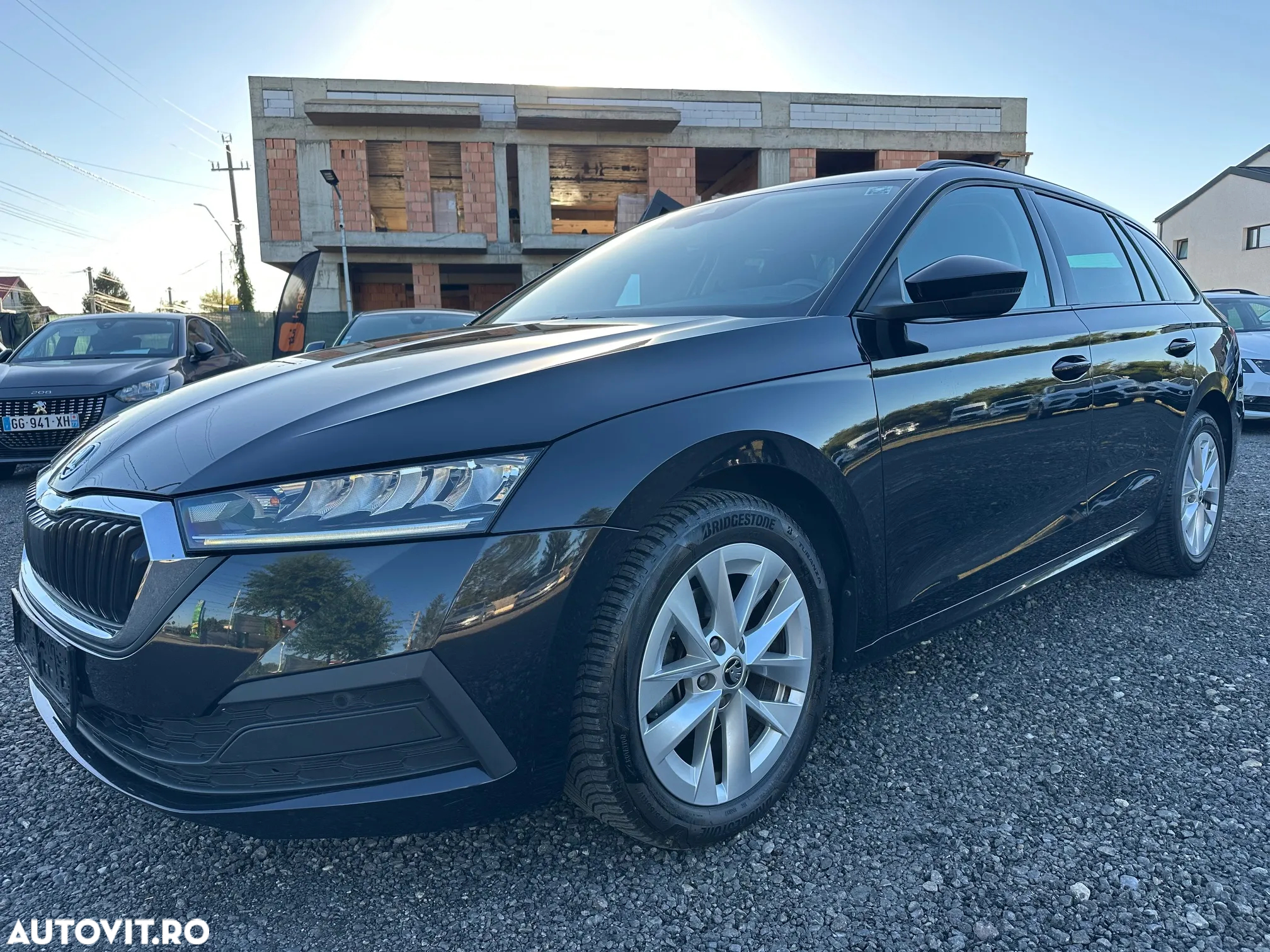 Skoda Octavia 2.0 TDI DSG Ambition - 2