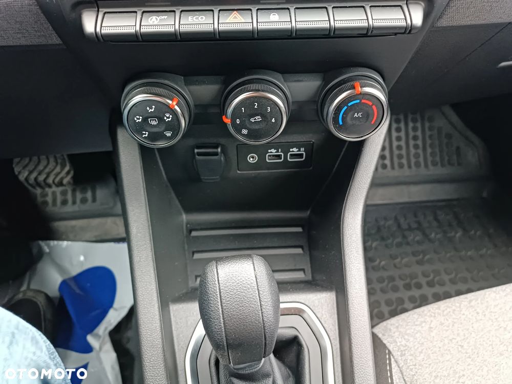 Renault Clio 1.0 TCe Evolution X-Tronic - 9