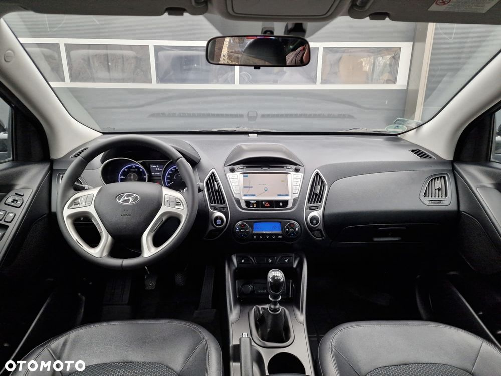 Hyundai ix35 1.7 CRDi 2WD blue Style - 23
