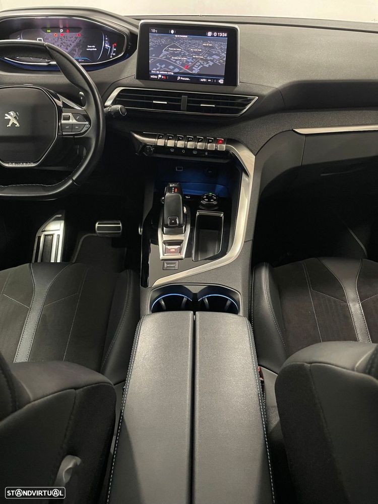 Peugeot 3008 1.2 PureTech Allure EAT8 - 27